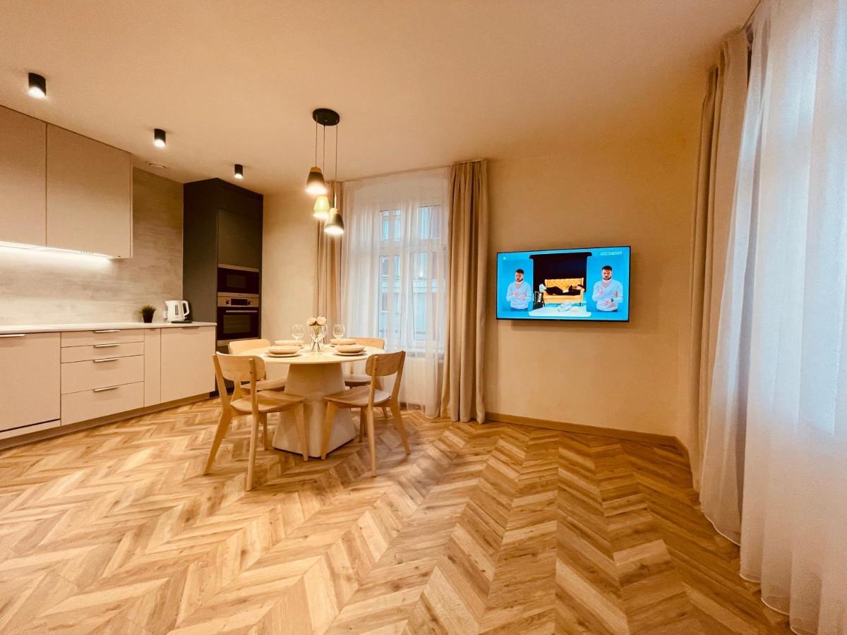 Kobiela Apartments Family Delux Ktw City Center Катовице Экстерьер фото