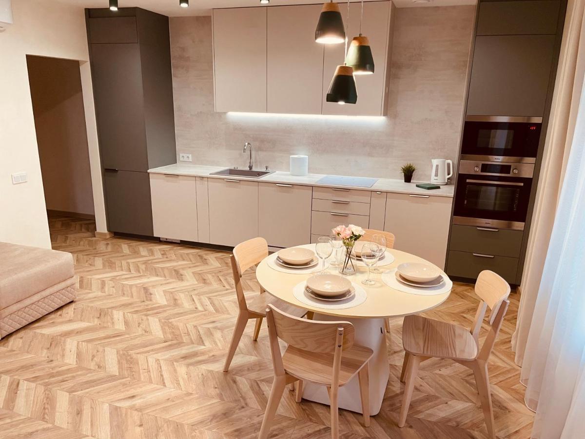 Kobiela Apartments Family Delux Ktw City Center Катовице Экстерьер фото