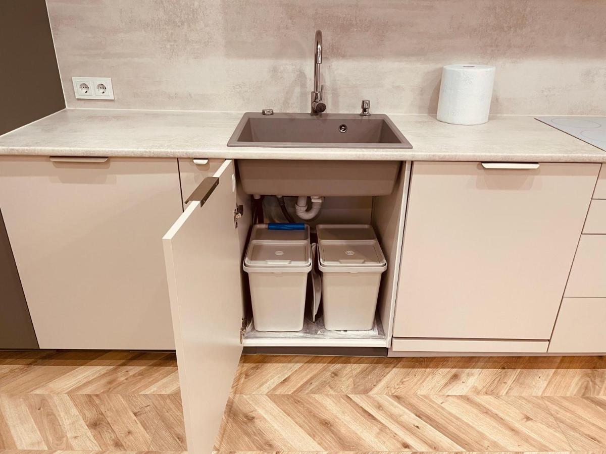 Kobiela Apartments Family Delux Ktw City Center Катовице Экстерьер фото