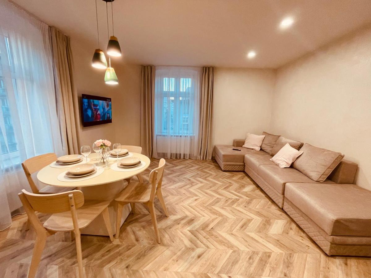 Kobiela Apartments Family Delux Ktw City Center Катовице Экстерьер фото