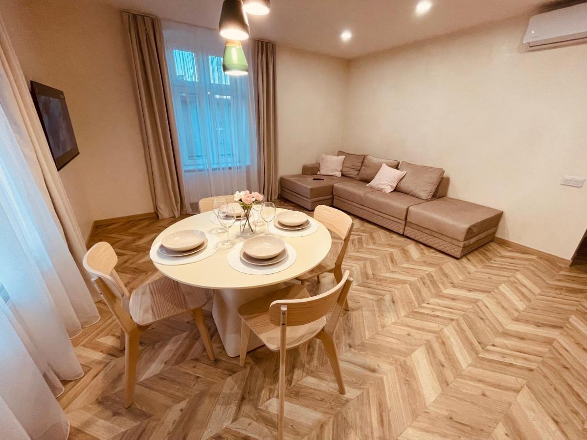 Kobiela Apartments Family Delux Ktw City Center Катовице Экстерьер фото